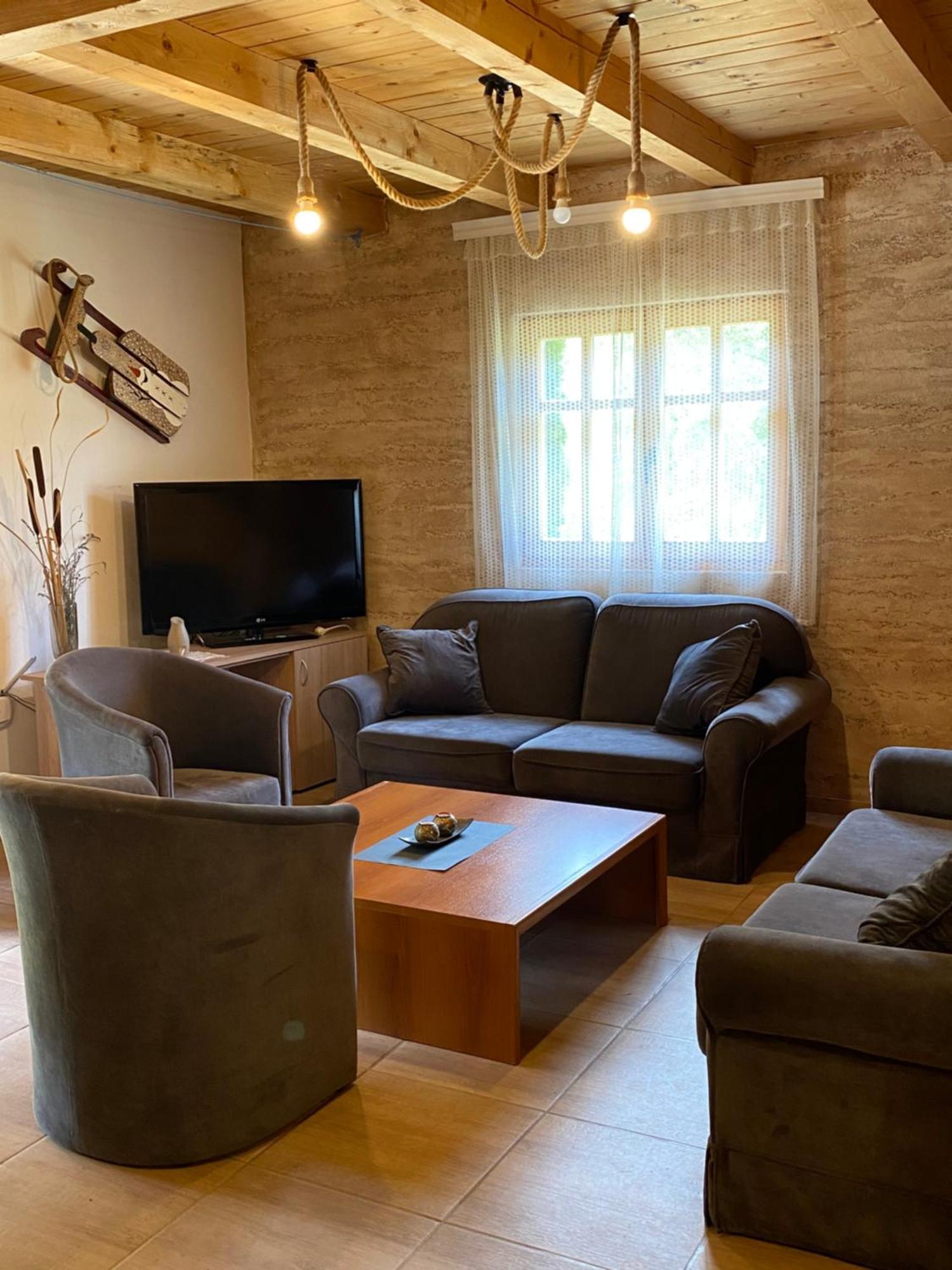 Aphrodite Hills Apartments-Stara Planina Crni Vrh ภายนอก รูปภาพ